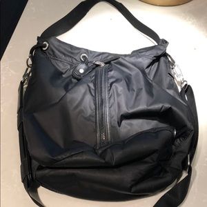 Lululemon bucket bag